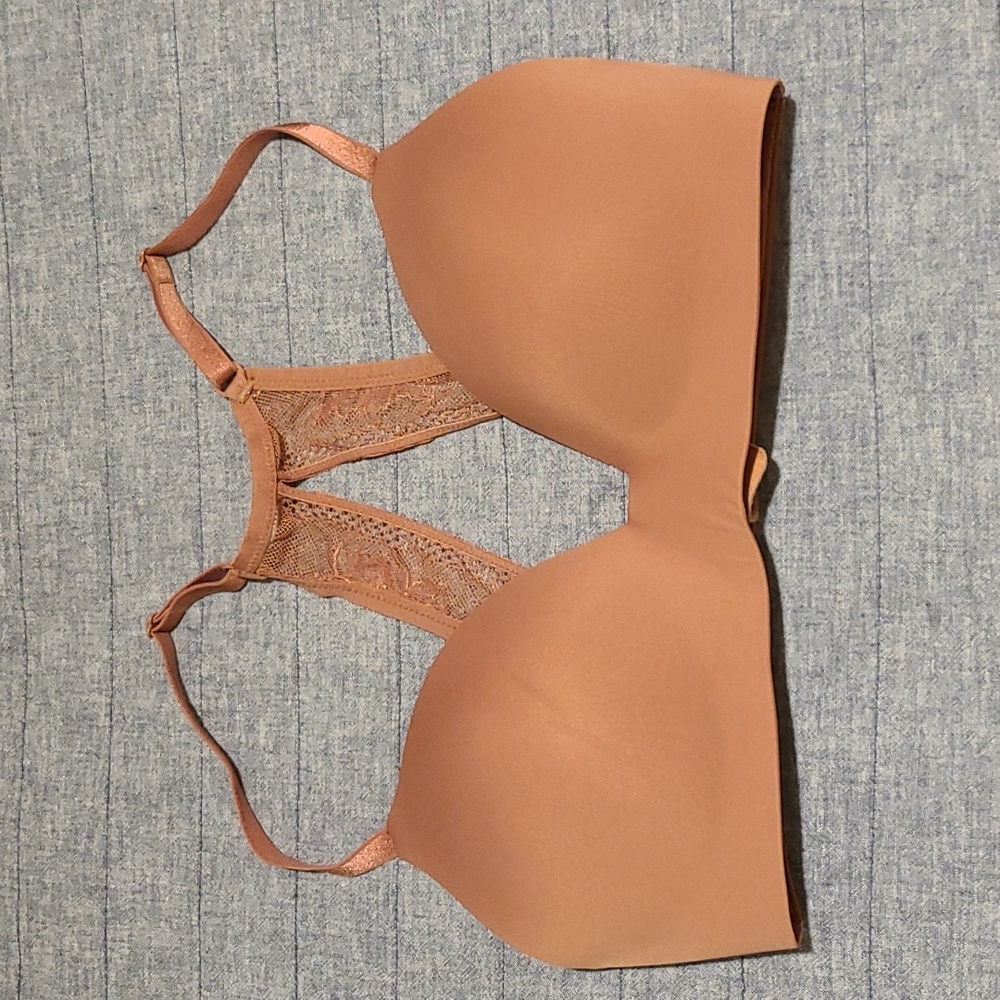 🍍Victoria's Secret wireless T-shirt bra 34D